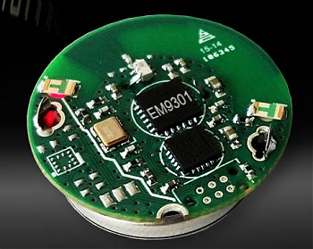 �������� EM Microelectronic, ���������� ������ Swatch, ����������� �������� � ���������� ������������ Bluetooth 4.1 � ���������� ������������������.