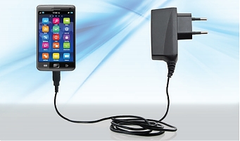 �������� Microchip Technology ������� ��������� ��� ��������������� ������������ ������� ������ USB ���������� UCS100X, ��������� �� 3 ��������������.